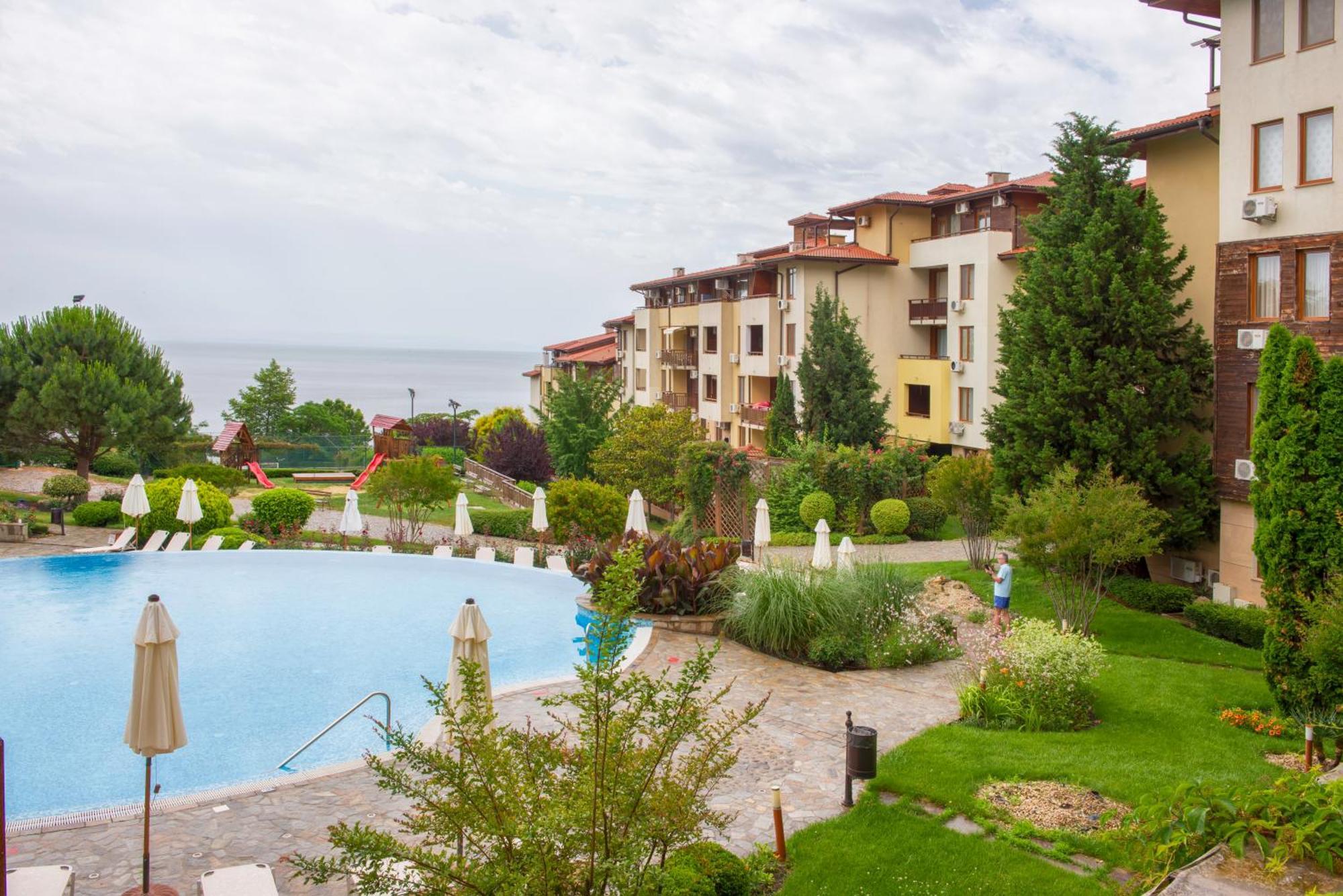 Garden of Eden PMG Apartments Sweti Wlas Exterior foto